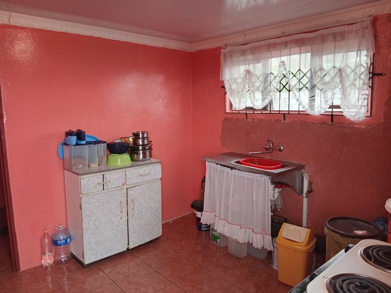 2 bedroom house  - Photo 7