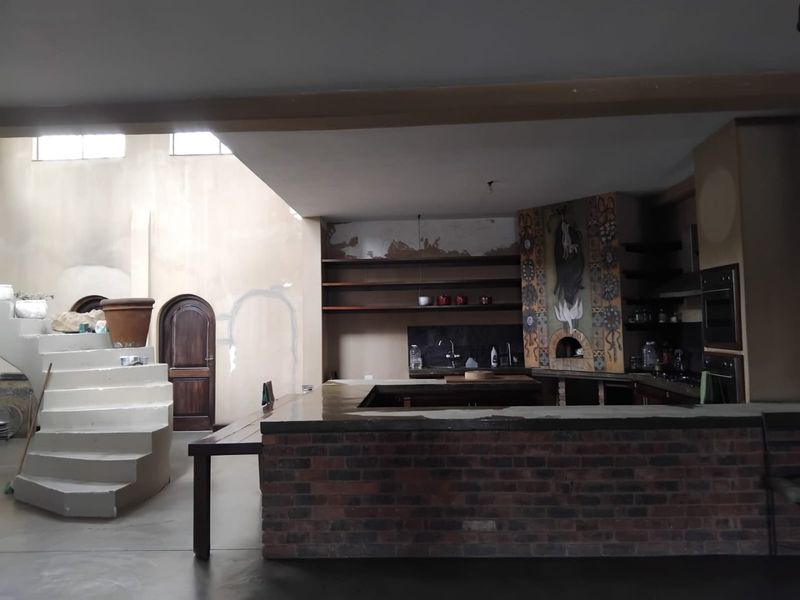 400 SQUARE METERS COMMERCIAL BUSINESS PROPERTY FOR RENTAL - Photo 10