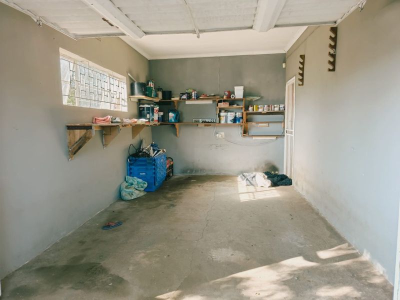 Comfortable 3 Bedroom Family Home for Sale in Leeudoringstad, North West - Photo 5
