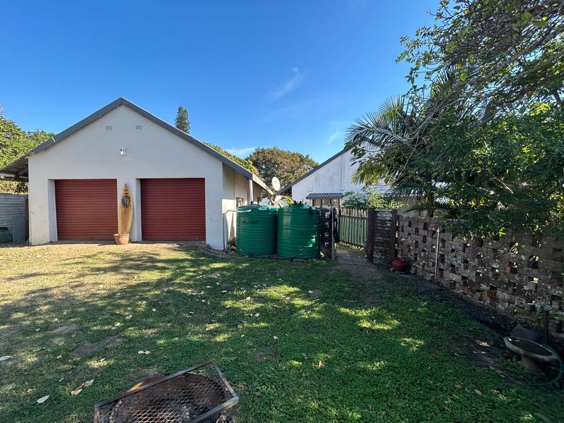 3-Bedroom Home with Flatlet and Breathtaking Ocean Views – Port Edward - Photo 3
