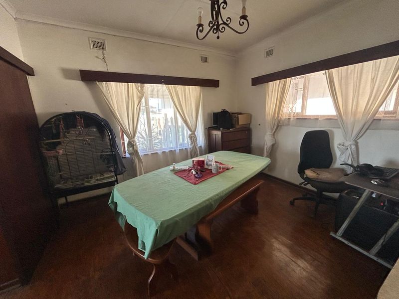 3-Bedroom Home with Flatlet and Breathtaking Ocean Views – Port Edward - Photo 8