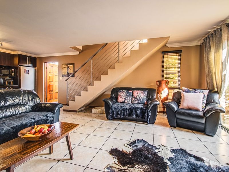 Beautiful Birchleigh Cluster For Sale ... - Photo 5