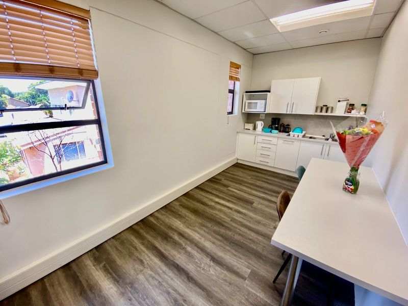 Modern Office Suite Available In Menlo Park - Photo 8