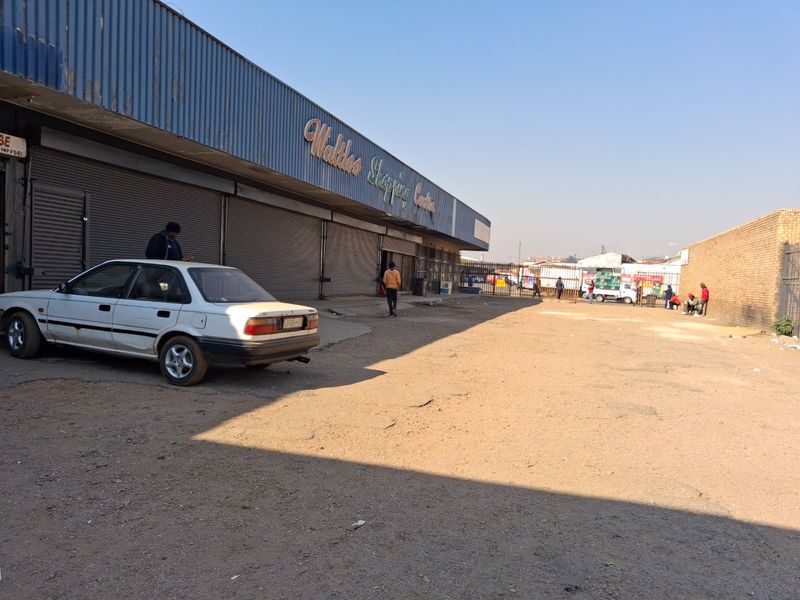 Prime Commercial Investment for Sale – Watloo, Pretoria East - Photo 5