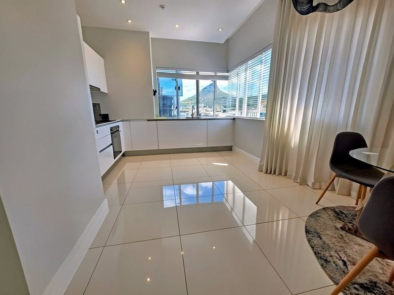 Stunning Furnished 2 Bed 2 Bath at The Pullman — Lion's Head & Ocean Views - Photo 5
