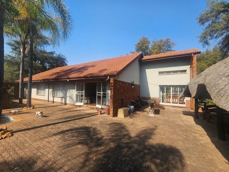Magalies Mountain Lifestyle Farm With Endless Potential - Photo 10