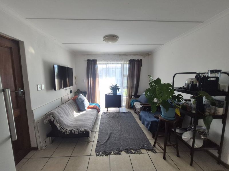 Cosy 1-Bedroom apartment for Sale in Guldenland ,Strand. - Photo 3