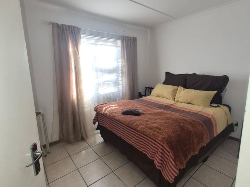 Cosy 1-Bedroom apartment for Sale in Guldenland ,Strand. - Photo 7