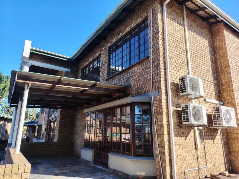Prime 88m2 Ground Floor Office To Let in Marwick Business Park, Hillcrest - Photo 3