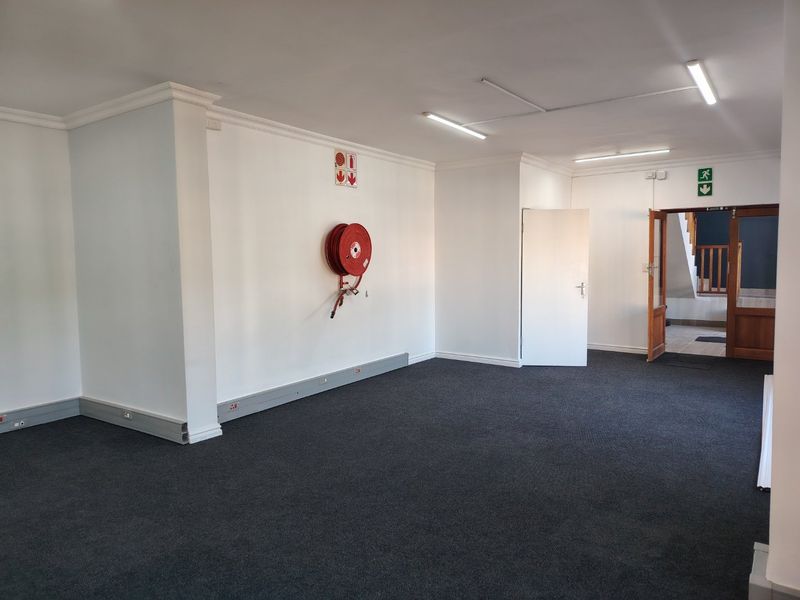 Prime 88m2 Ground Floor Office To Let in Marwick Business Park, Hillcrest - Photo 6