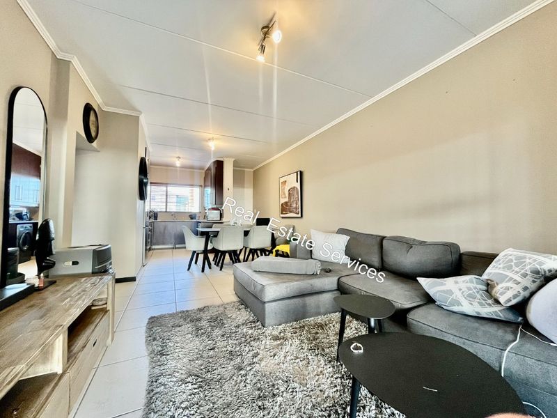 2 Bedroom Apartment / Flat for Sale in Acacia - Photo 10