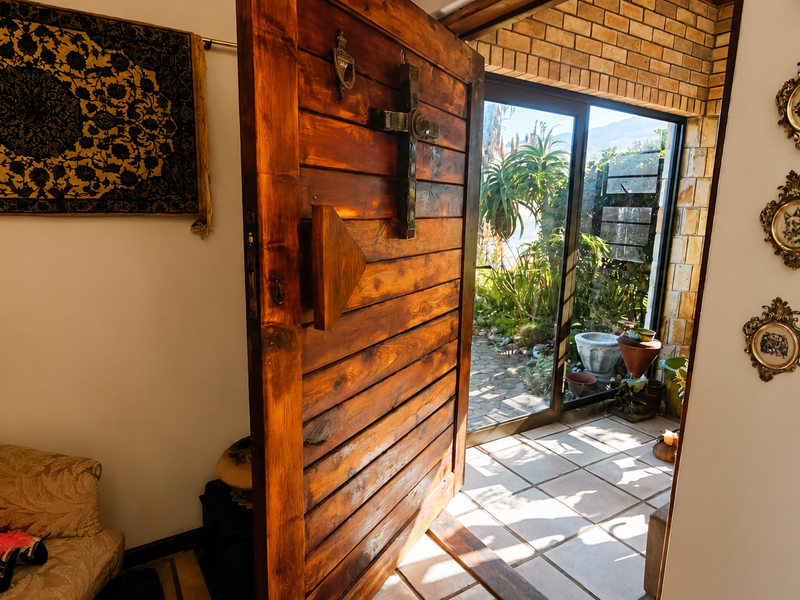 Desirable Beachfront Home with Two Self-Contained Flatlets - Photo 5