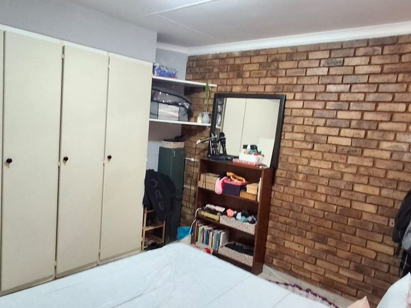 3 BED FAMILY HOUSE FOR SALE - Photo 9