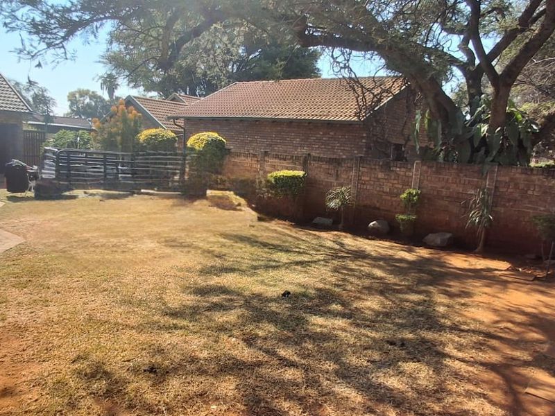 3 BED FAMILY HOUSE FOR SALE - Photo 2