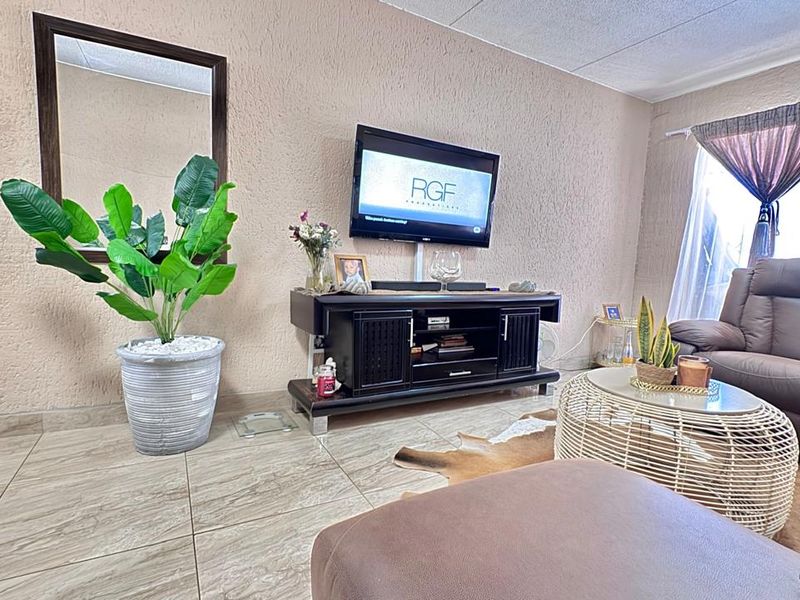 Your Perfect First Home - Photo 5