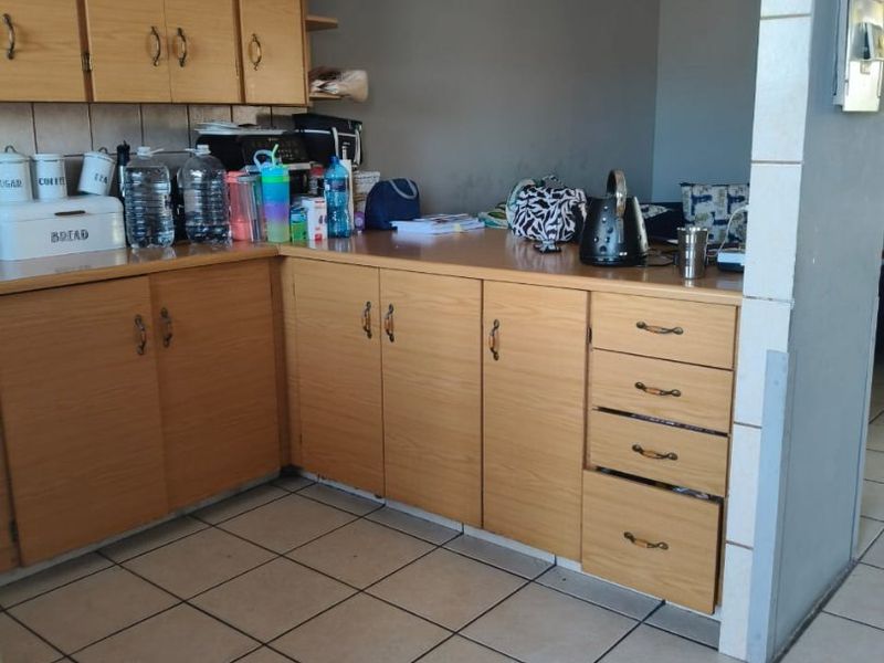 Spacious 2.5 Bedroom Apartment to Rent in Gezina - Photo 8
