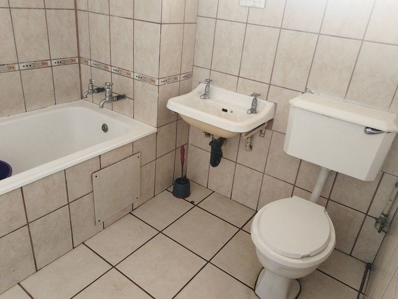 Spacious 2.5 Bedroom Apartment to Rent in Gezina - Photo 10