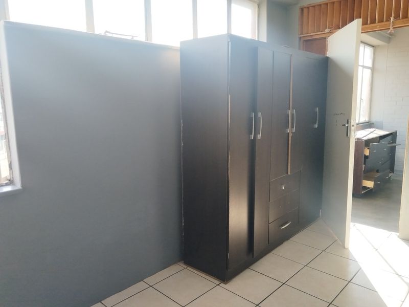 Spacious 2.5 Bedroom Apartment to Rent in Gezina - Photo 5