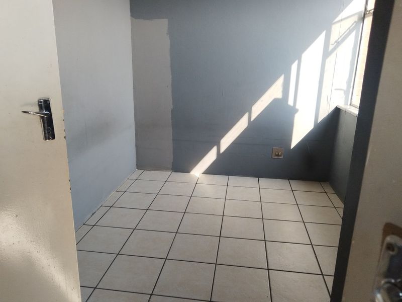 Spacious 2.5 Bedroom Apartment to Rent in Gezina - Photo 6