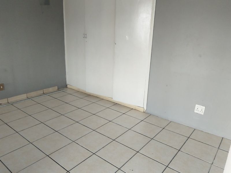 Spacious 2.5 Bedroom Apartment to Rent in Gezina - Photo 7
