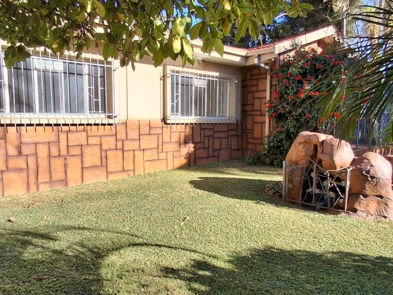 VERSATILE PROPERTY FOR SALE - Photo 3
