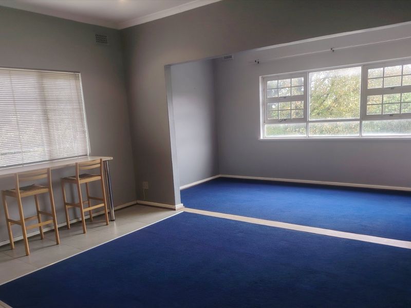 Prime office space to let in Kloof - Photo 10