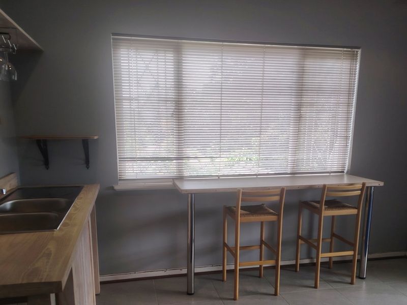 Prime office space to let in Kloof - Photo 8