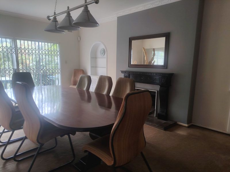 Prime office space to let in Kloof - Photo 4