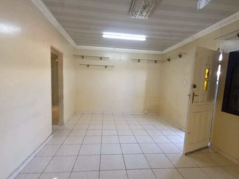 3 Bed House in Actonville for Sale - Photo 9