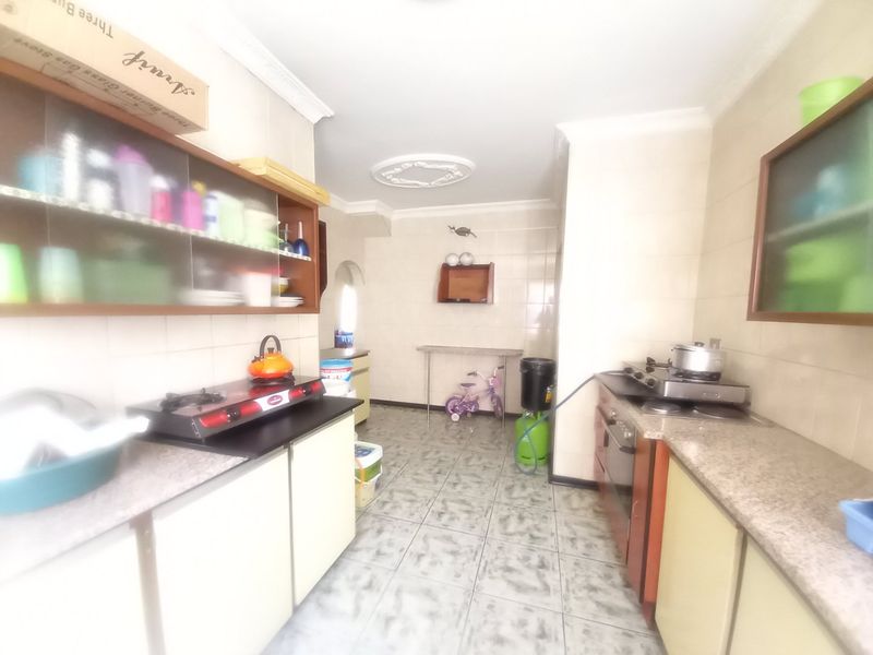 6 Bed House in Actonville for Sale - Photo 8