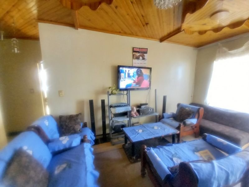 6 Bed House in Actonville for Sale - Photo 7