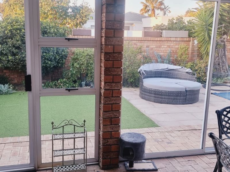 3 Bed House in Parklands for Rent - Photo 3