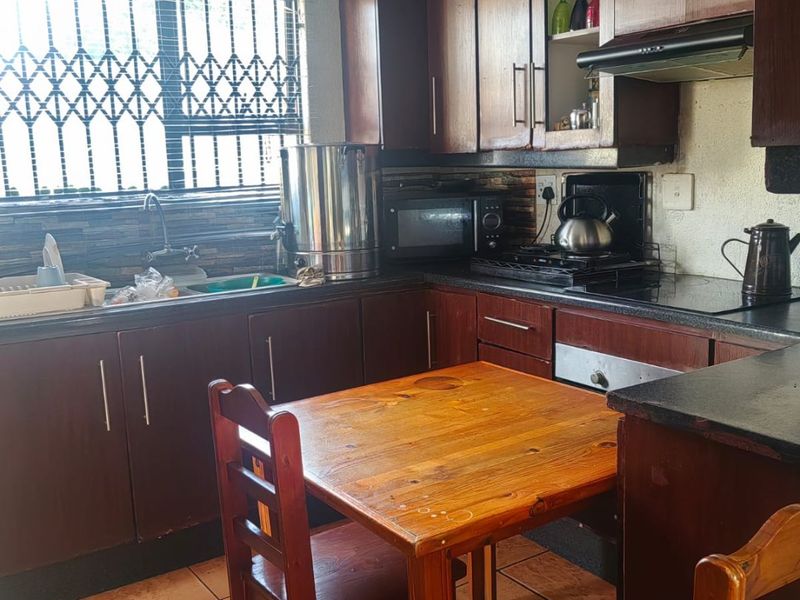 3 bedroom home for sale Vosloorus x25 - Photo 4