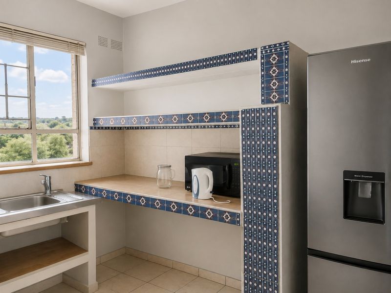 Sunnyridge Apartment with balcony and garden charm ideal for the Investor! - Photo 3