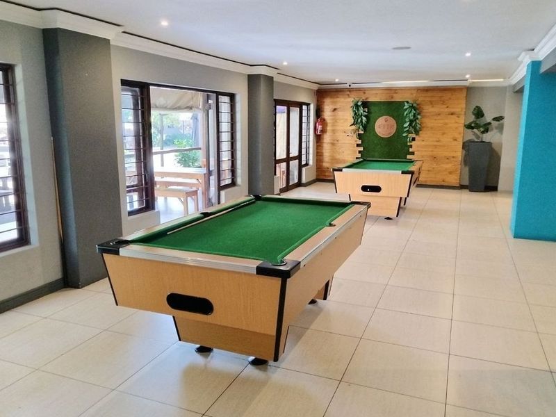 2 Bedroom Apartment in Jukskei Park - Photo 7