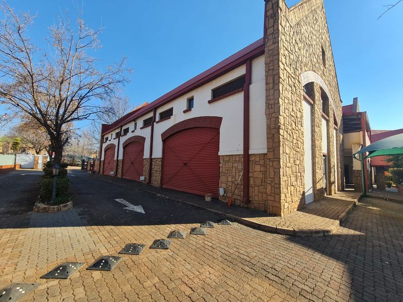 Prime Commercial/Industrial Property for Sale in Highveld – Fully Furnished  - Photo 10