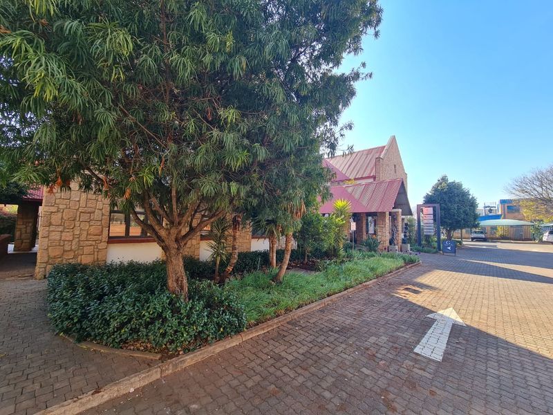 Prime Commercial/Industrial Property for Sale in Highveld – Fully Furnished  - Photo 9