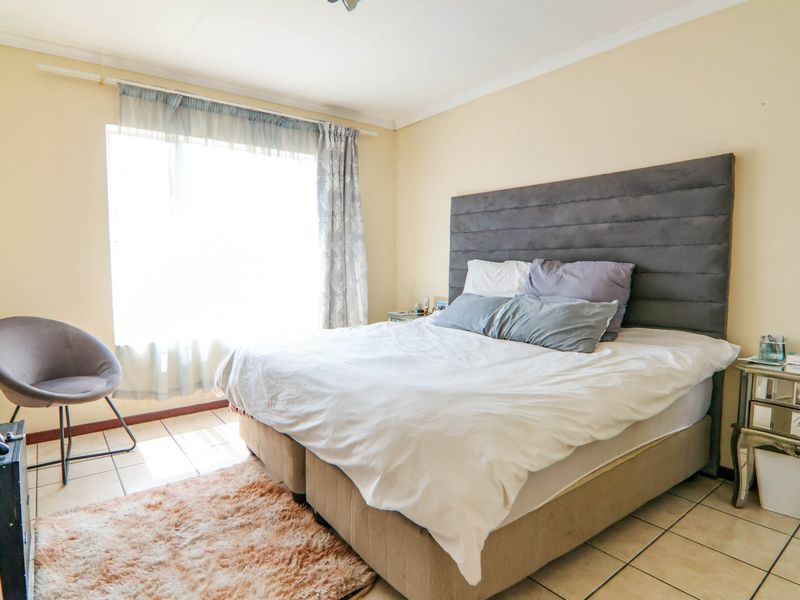 3 Bedroom House To Let in Thatchfield Estate, The Reeds, Centurion - Photo 10