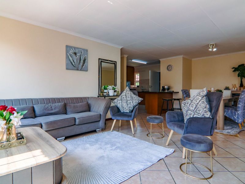 3 Bedroom House To Let in Thatchfield Estate, The Reeds, Centurion - Photo 4