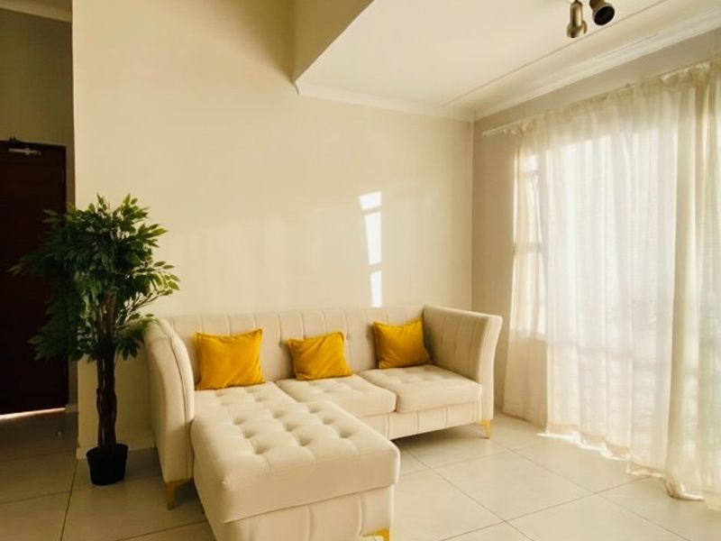 1 Bedroom Apartment / Flat for Rent in Fish Eagle View Estate - Photo 2