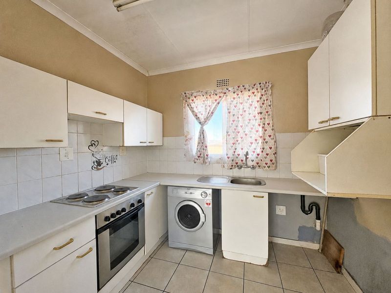 Affordable 2-Bedroom Flat – Great Investment Opportunity! - Photo 3