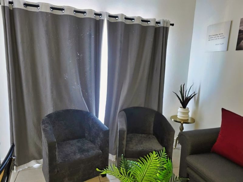 Furnished 1 Bedroom Apartment in The Sandown, Bloubergstrand - Photo 4