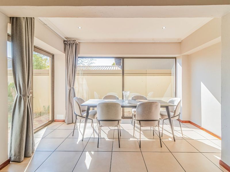 Stunning Family Home for Sale in Sovereign Park Estate | Bedfordview | Opposite Reddam School - Photo 5