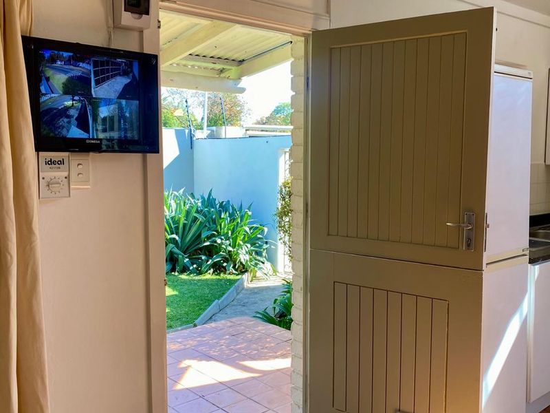 Charming 2-Bedroom Cottage To Rent – Peaceful Setting with Spacious Garden  - Photo 6