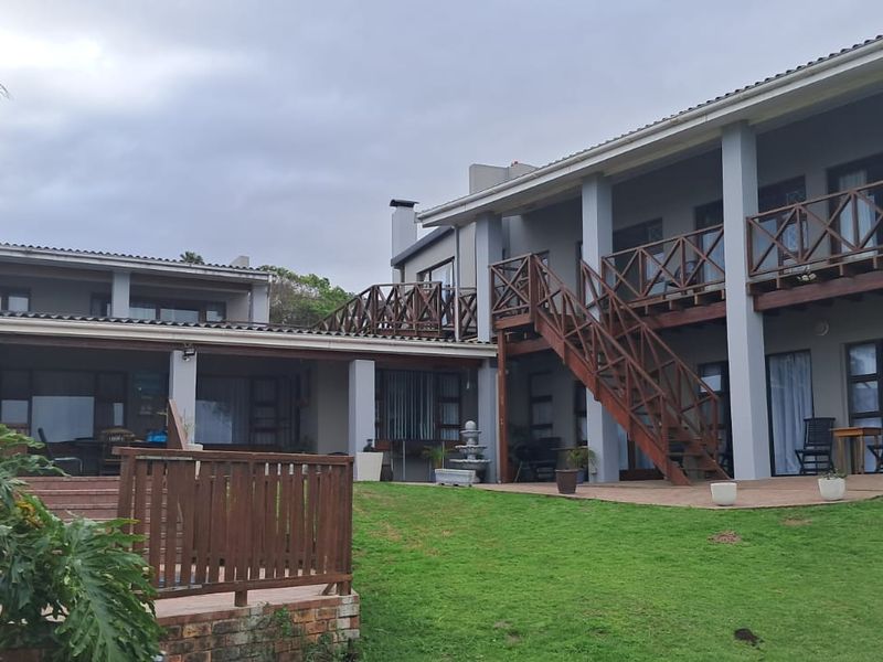 Exceptional Coastal Investment & Lifestyle Property with Panoramic Ocean Views - Photo 4