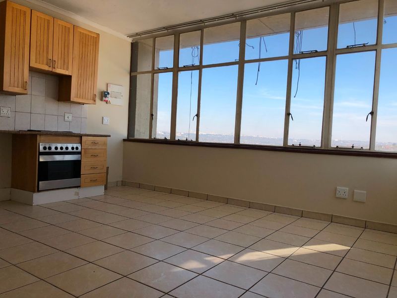 Available Immediately | 1-Bedroom Apartment to Rent - Photo 3