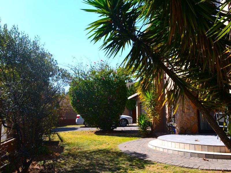 3 Bed 2.5 Bath Duplex for sale at Montecello Country Estate in Midrand - Photo 7