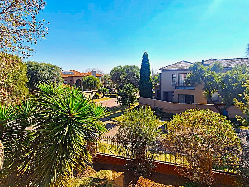 3 Bed 2.5 Bath Duplex for sale at Montecello Country Estate in Midrand - Photo 9