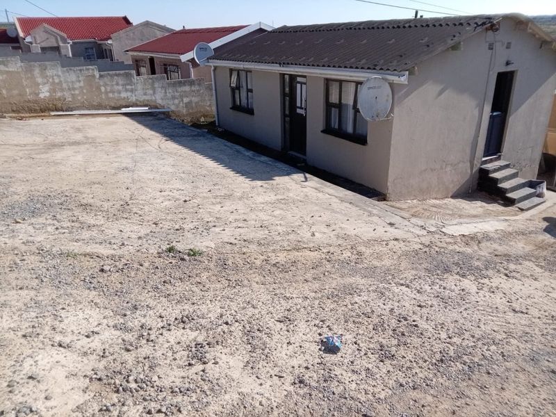 2 bedroom house  - Photo 1