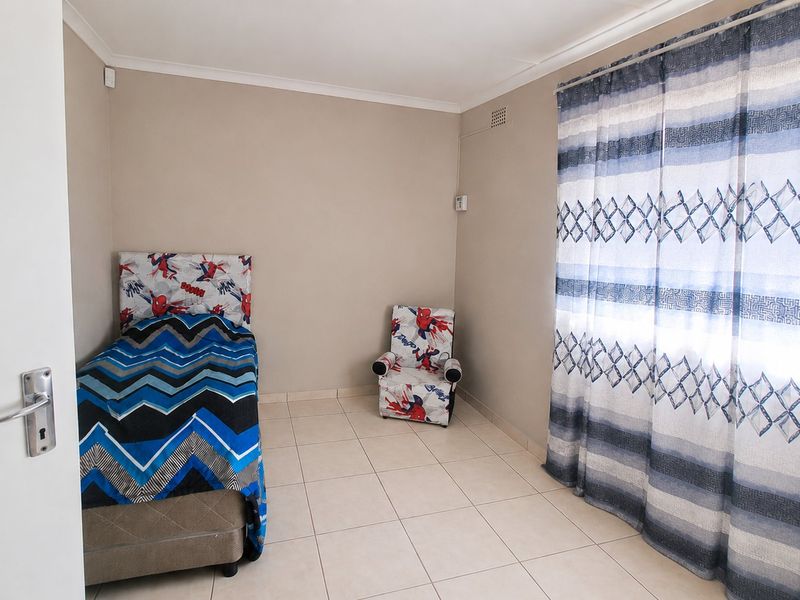 3 Bedrooms home for sale in Sasolburg close to high school and primary school  - Photo 10